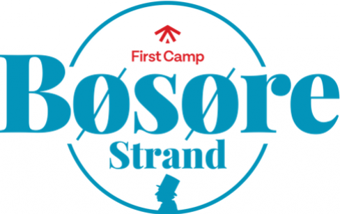 Logo First Camp, Bøsøre Strand
